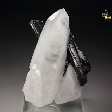 HUBNERITE, QUARTZ