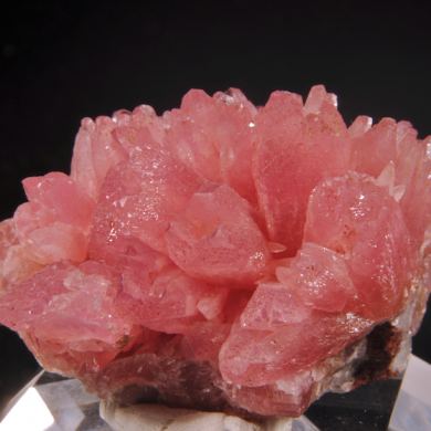 Cobaltoan Calcite (scalenohedral and hollow crystals)