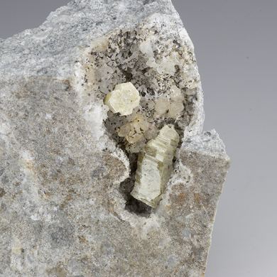 Weloganite