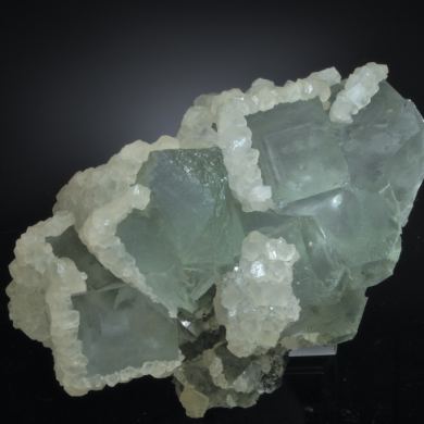 Fluorite with epitaxial Calcite