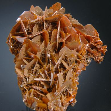 Wulfenite 