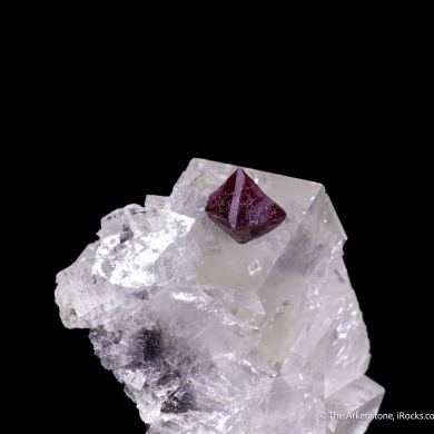 Calcite with Cuprite
