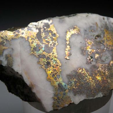 Algodonite