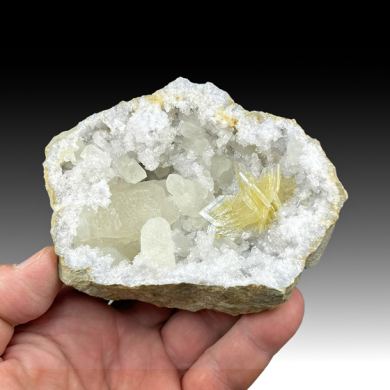 Barite with Calcite, Quartz (2059)