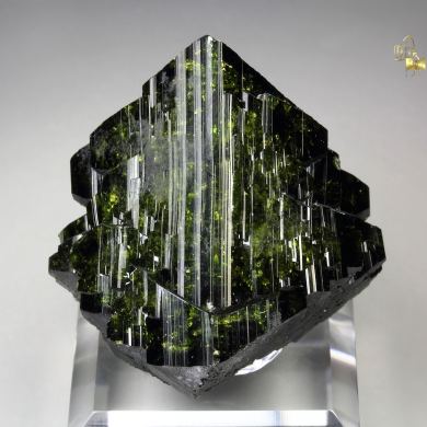 EPIDOTE