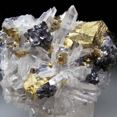 Chalcopyrite with Quartz, Galena, Sphalerite