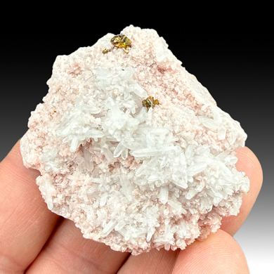 Quartz with Rhodochrosite, Chalcopyrite