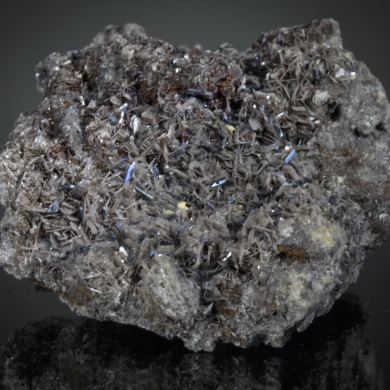 Hutchinsonite with Barite