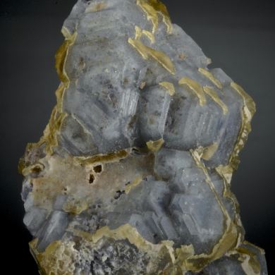 Fluorite - unusual form, hexagonal spinel twins in stack