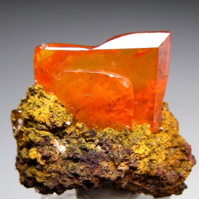 Wulfenite