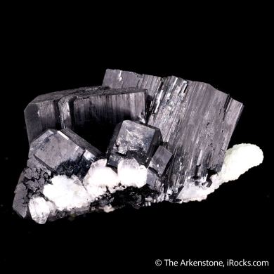 Babingtonite with Prehnite and Quartz