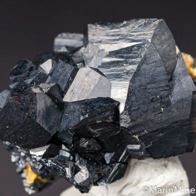 Ilvaite