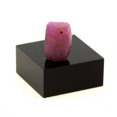 Ruby. 8.68 ct.
