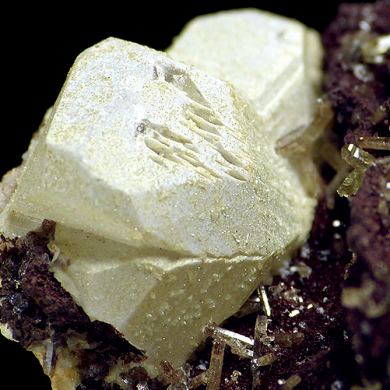Hydrocerussite, cerussite, mimetite
