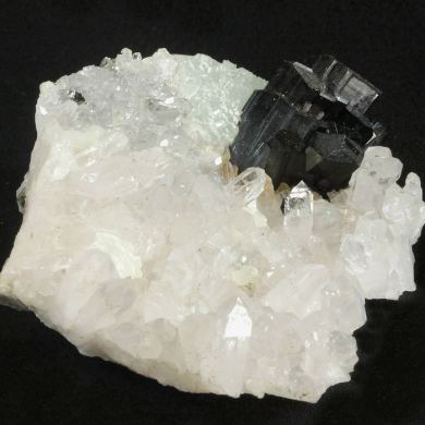 Babingtonite on Quartz with Prehnite
