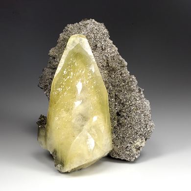 Calcite with Chalcopyrite, Dolomite