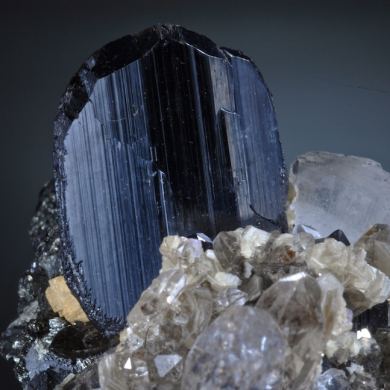 Ferberite, Stannite, Quartz and Fluorite etc.
