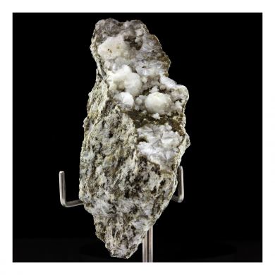 Stilbite. 320.30 ct.