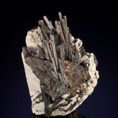 Birnessite ps. Serandite, Albite with Biotite