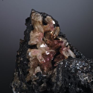 Adamite (purple/manganoan) with Lotharmeyerite