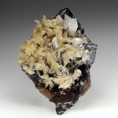 Barite with Calcite, Fluorite