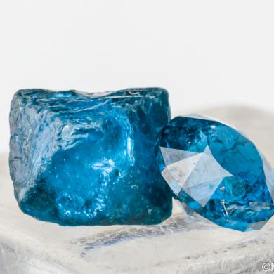 Gahnite rough and cut