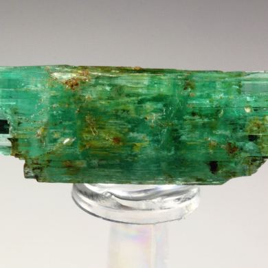 gem BERYL var. EMERALD bi-terminated