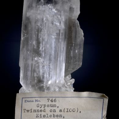 Gypsum v. Selenite - twinned, classic