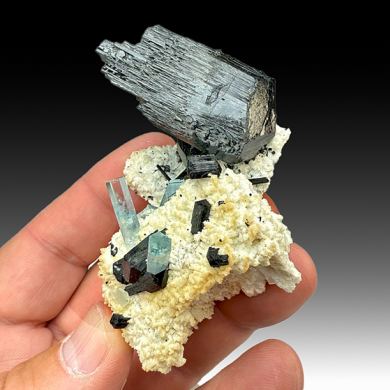 Schorl with Beryl, Orthoclase (1561)