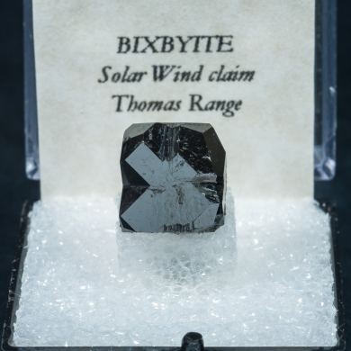 Bixbyite