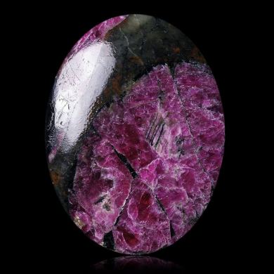 Eudialyte 65,00 ct 