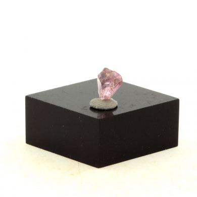 Malaya Garnet. 0.83 ct.