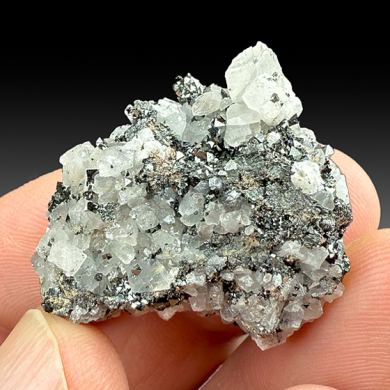 Jacobsite with Calcite