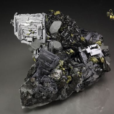 skeletal GALENA, CHALCOPYRITE
