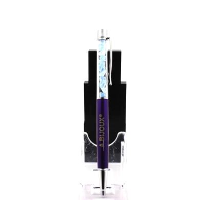 Raw Aquamarine mineral pen Brazil.