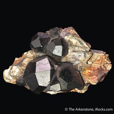 Almandine Garnet on Mica