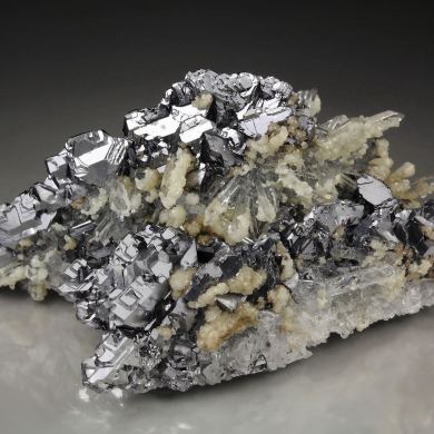 GALENA - SPINEL LAW TWIN, QUARTZ