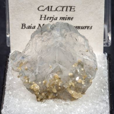 Calcite with inclusions