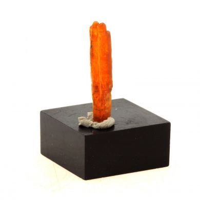 Orange Kyanite. 3.78 ct.