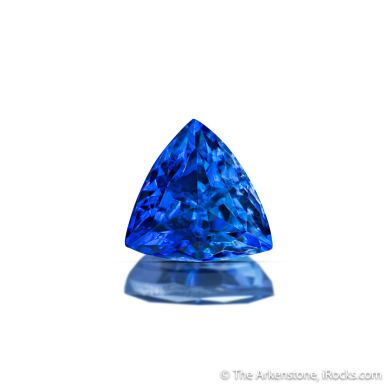 Benitoite (0.56 ct)