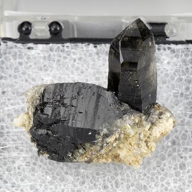 Quartz with Schorl, Muscovite, Albite