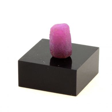 Ruby. 6.31 ct.
