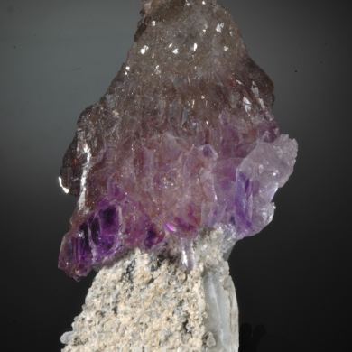 Quartz v. Amethyst - 
