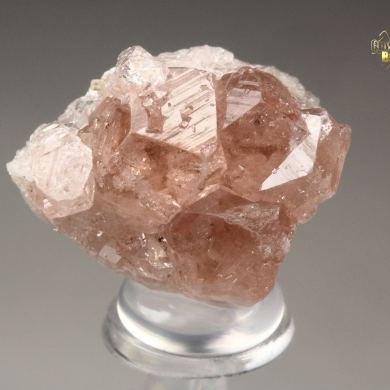 gem PINK GARNET var. GROSSULAR