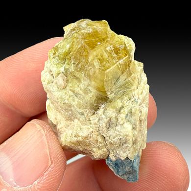 Grossular with Spinel