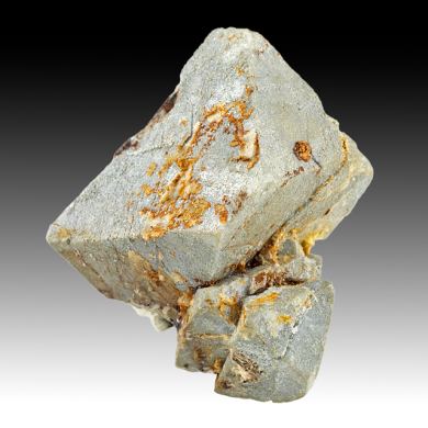 Stolzite replacing Scheelite