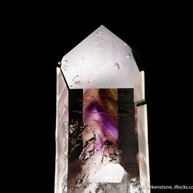 Quartz var. Amethyst with enhydro bubble