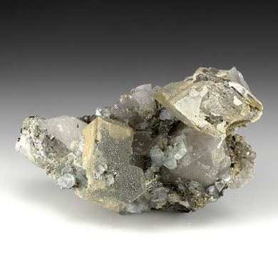 Siderite with Fluorapatite, Quartz, Pyrite