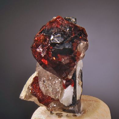 Spessartine on Quartz