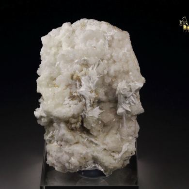GARNET var. GROSSULAR, PECTOLITE